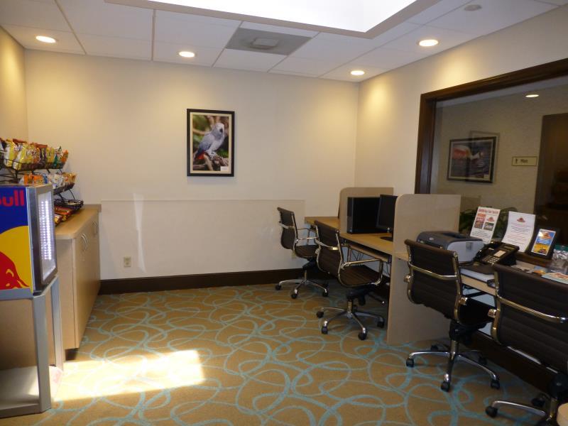 Trung tâm hội nghị