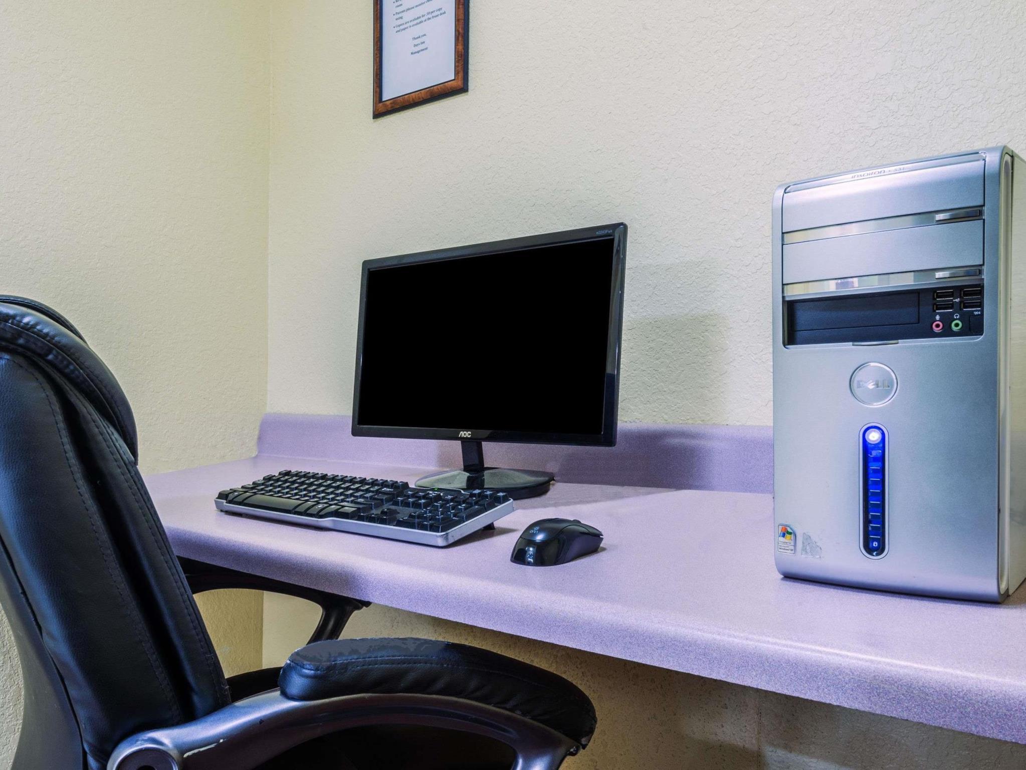 Trung tâm hội nghị