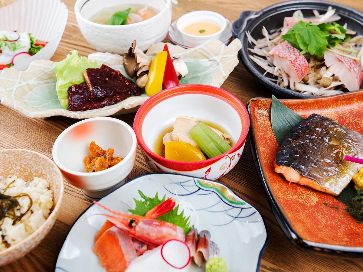 Đồ ăn và thức uống