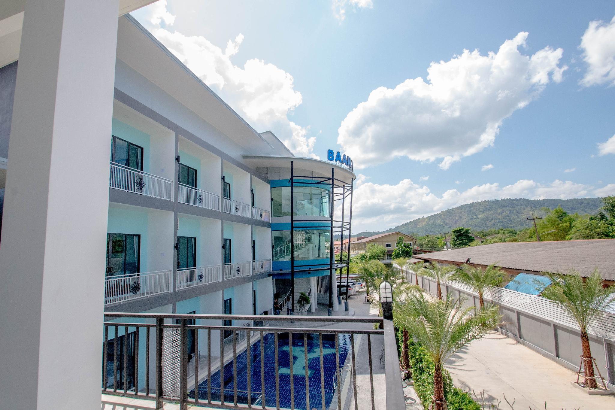 Ngoại cảnh khách sạn