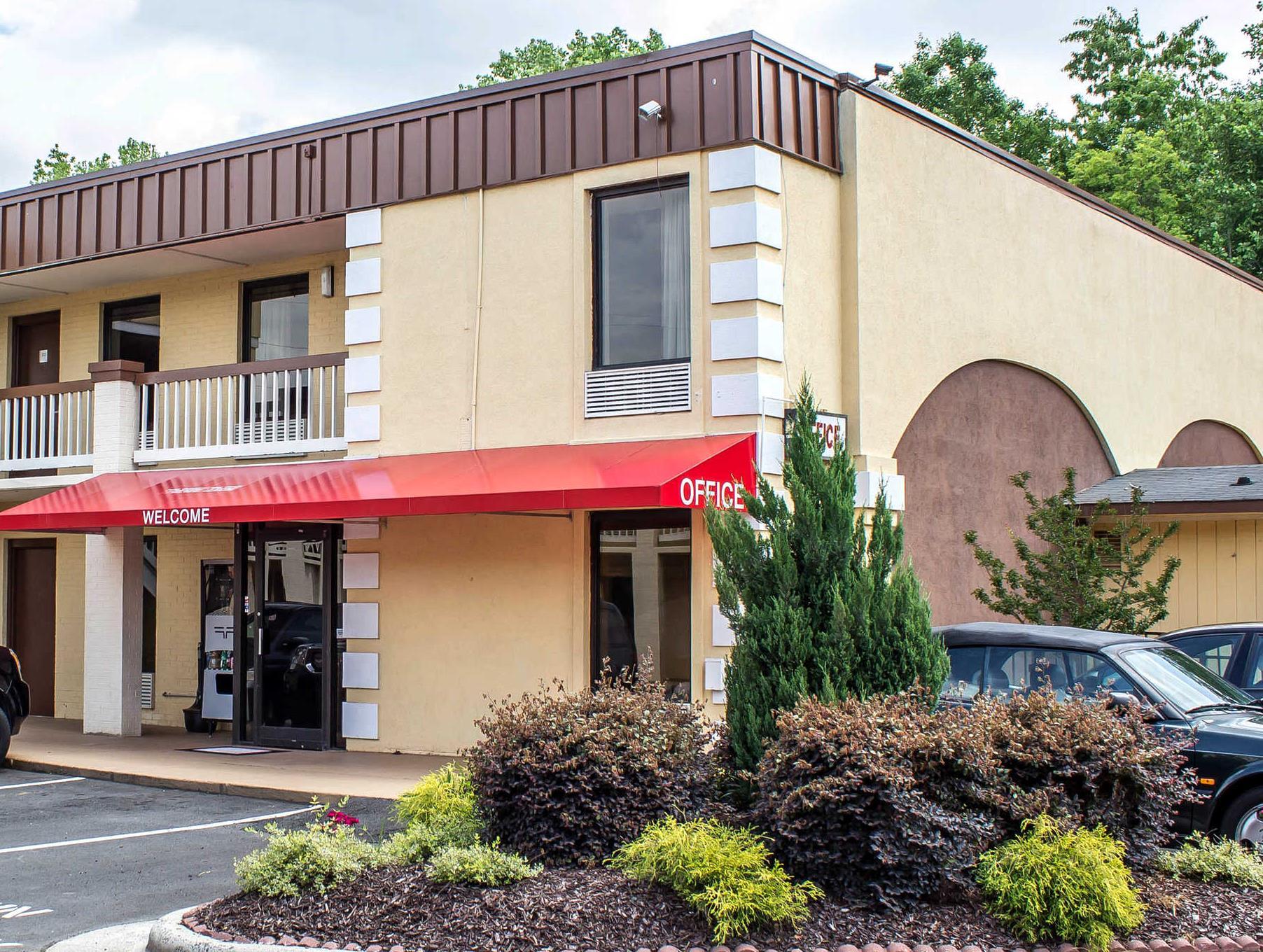 Ngoại cảnh khách sạn