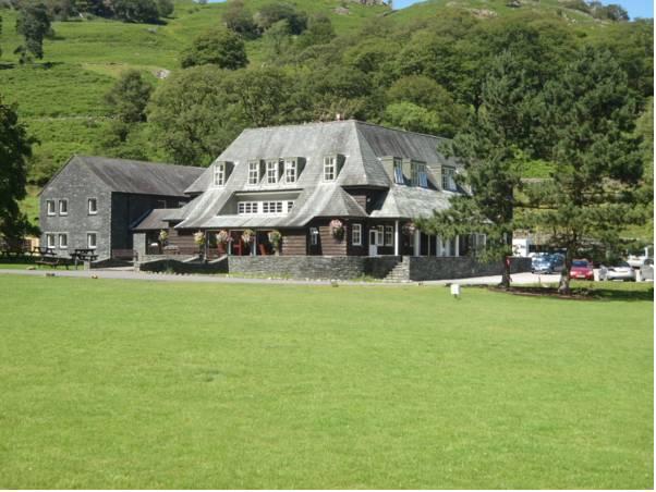 Ngoại cảnh khách sạn