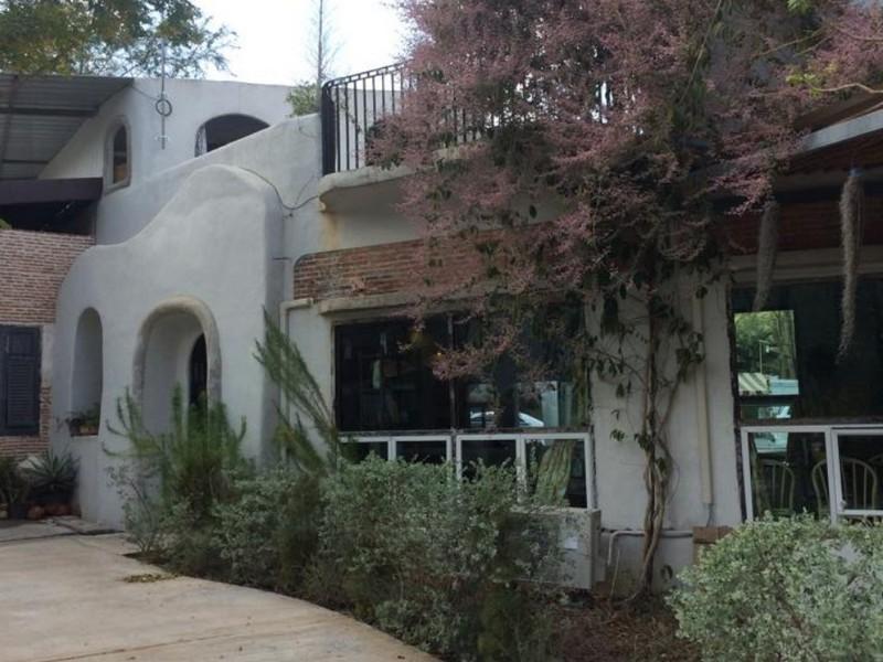 Ngoại cảnh khách sạn