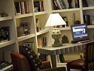 Trung tâm hội nghị