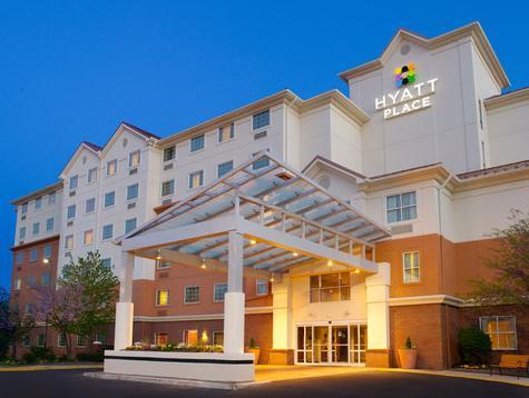 Ngoại cảnh khách sạn