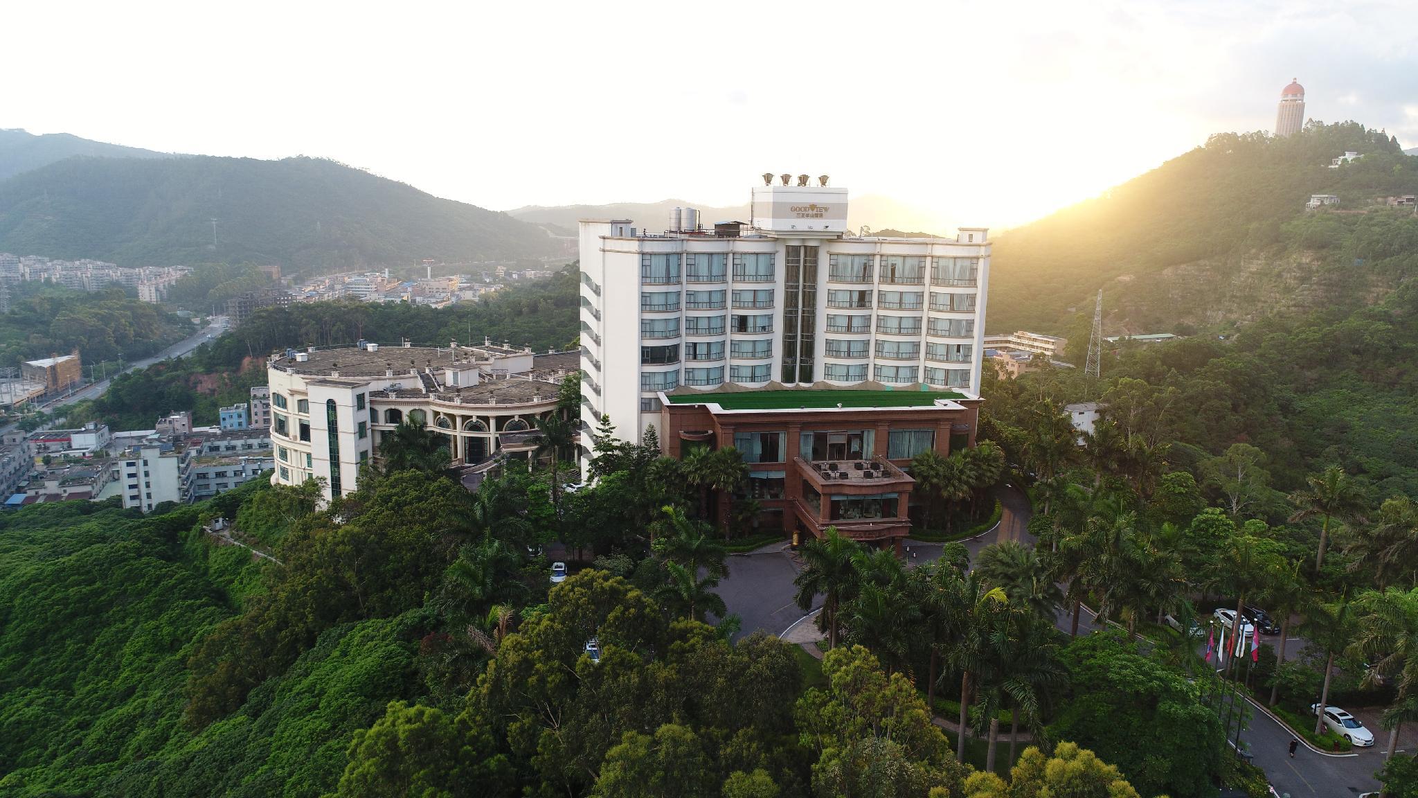 Ngoại cảnh khách sạn