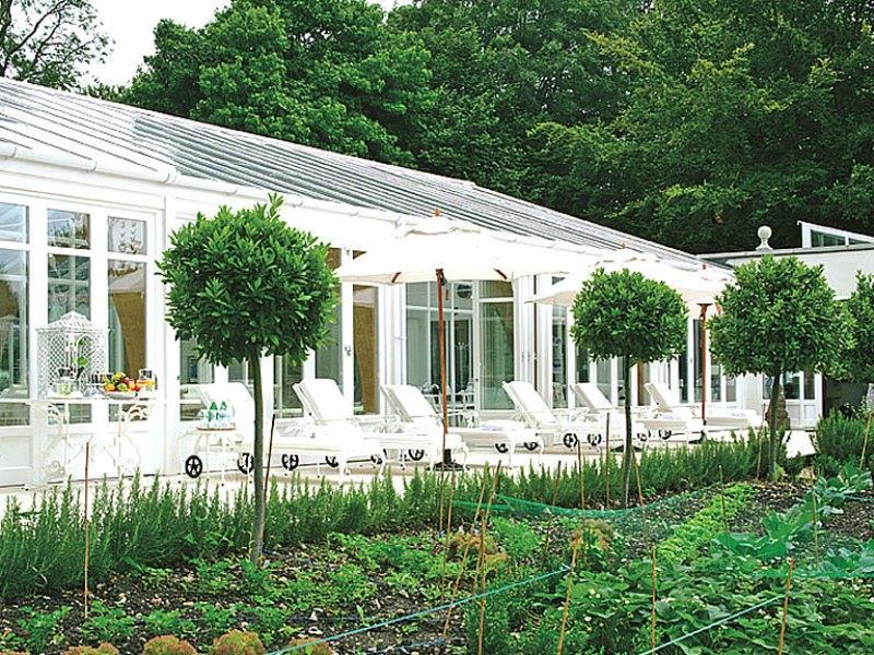 Ngoại cảnh khách sạn