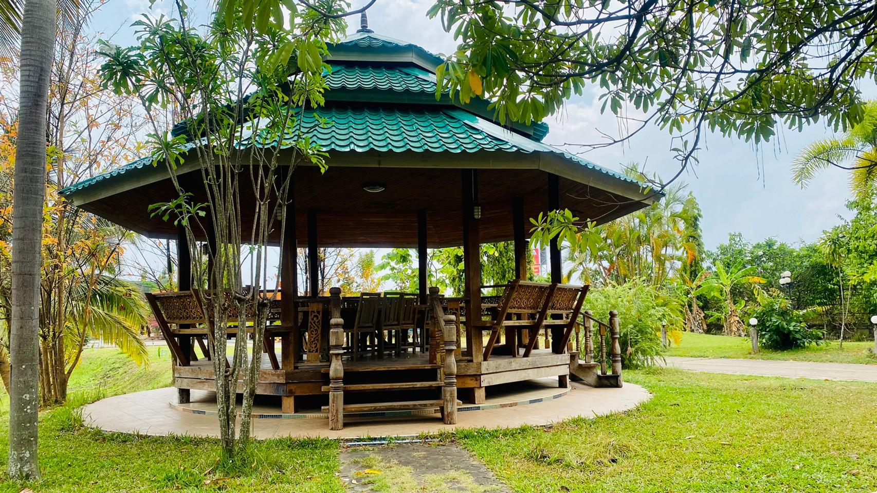 Ngoại cảnh khách sạn