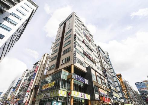 Ngoại cảnh khách sạn