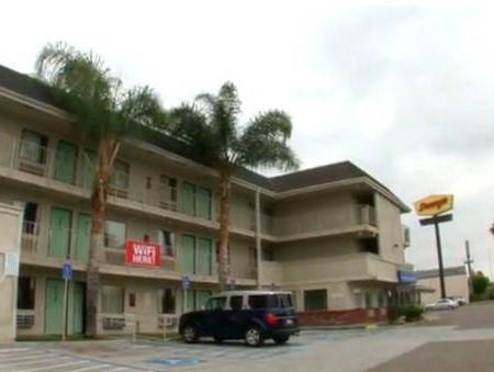 Ngoại cảnh khách sạn