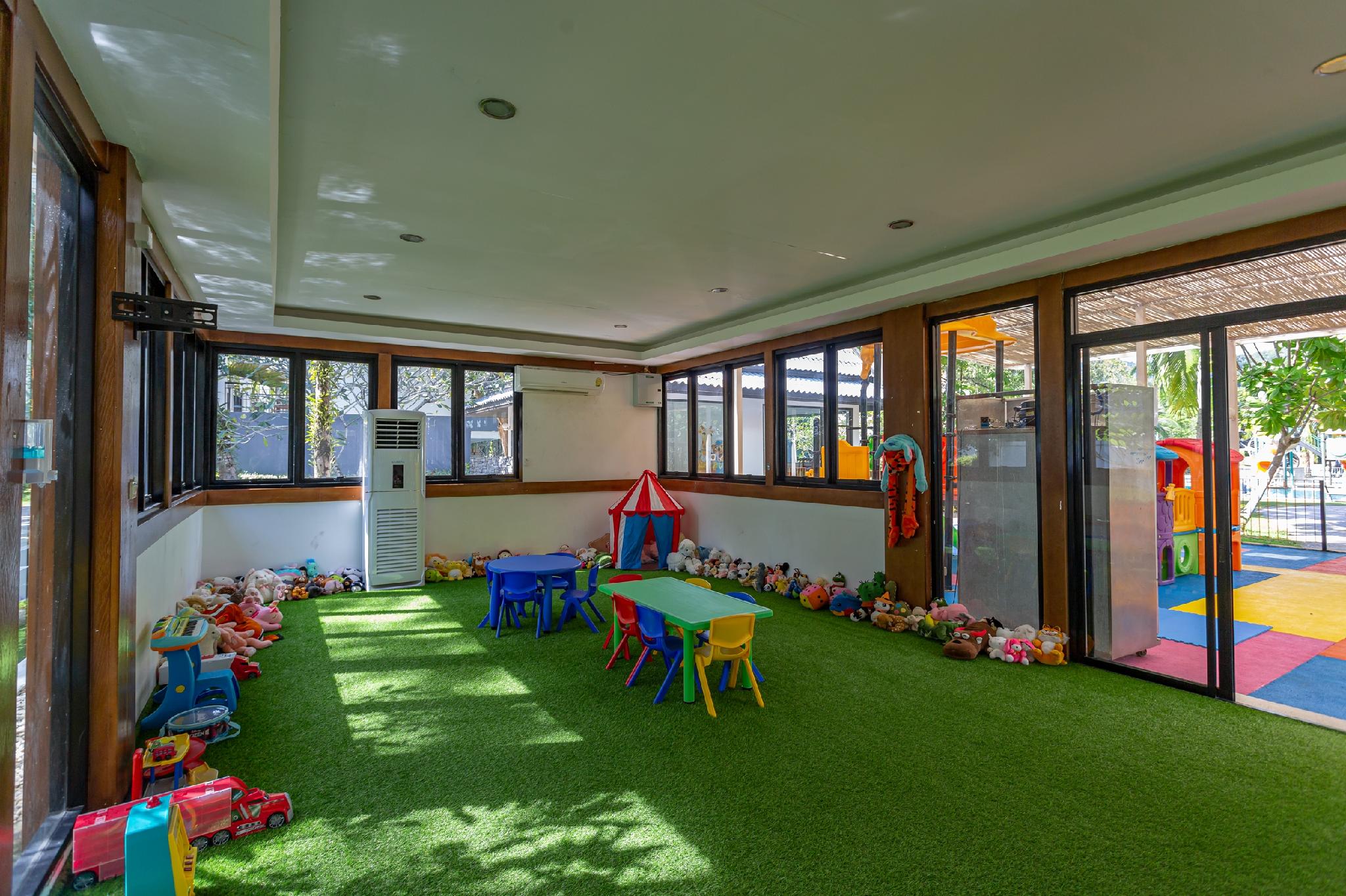 Khu vui chơi trẻ em