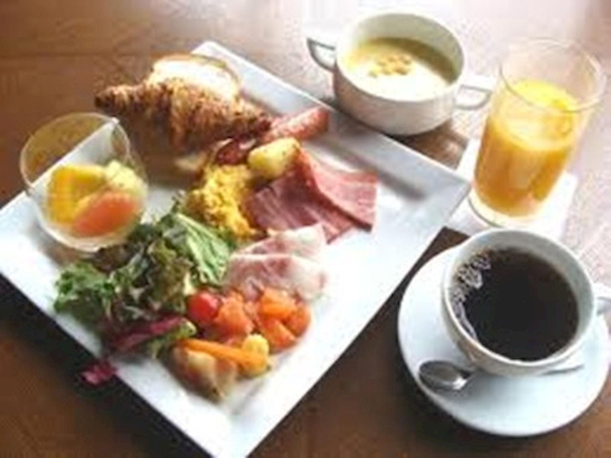 Đồ ăn và thức uống