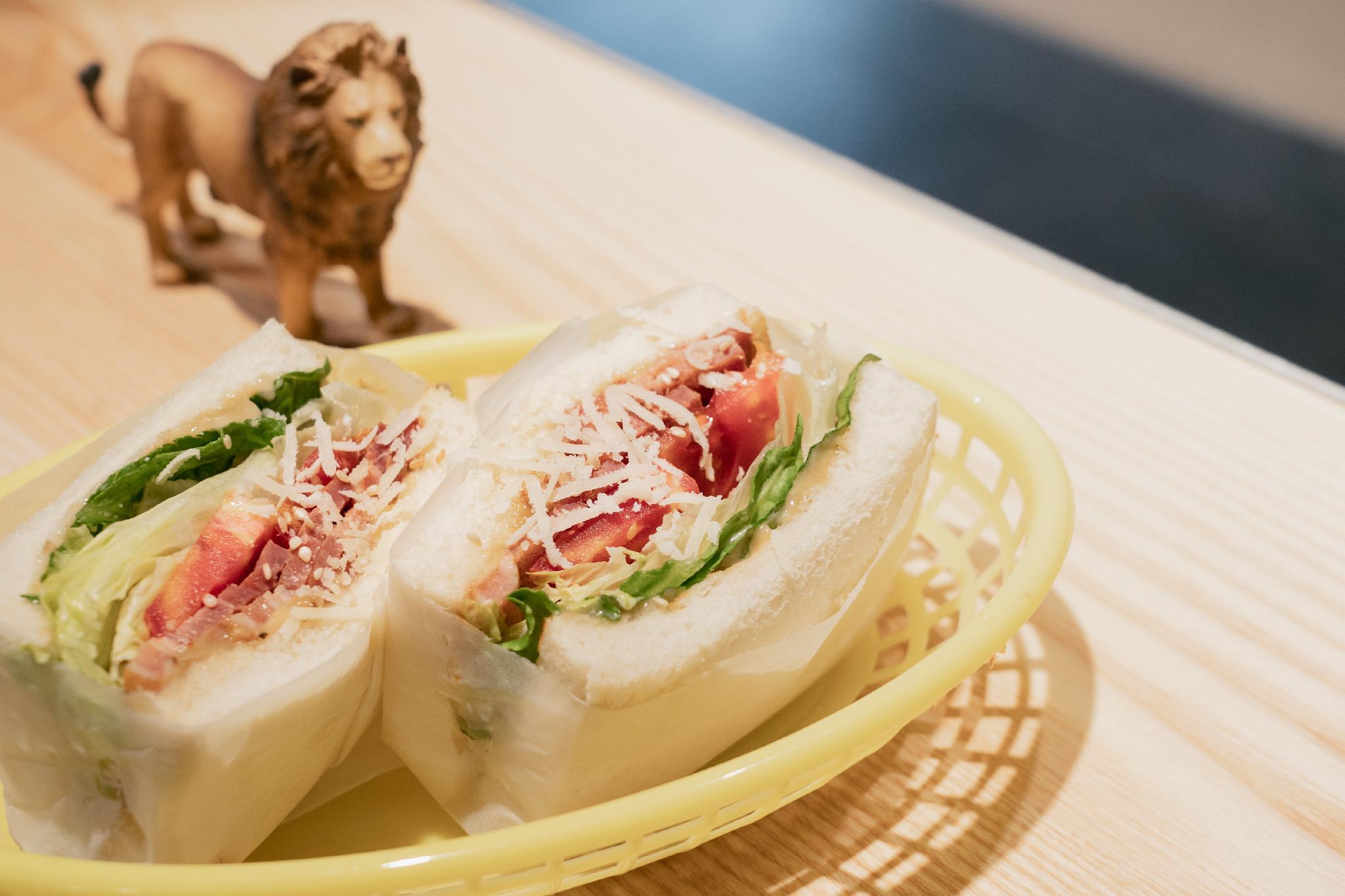 Đồ ăn và thức uống