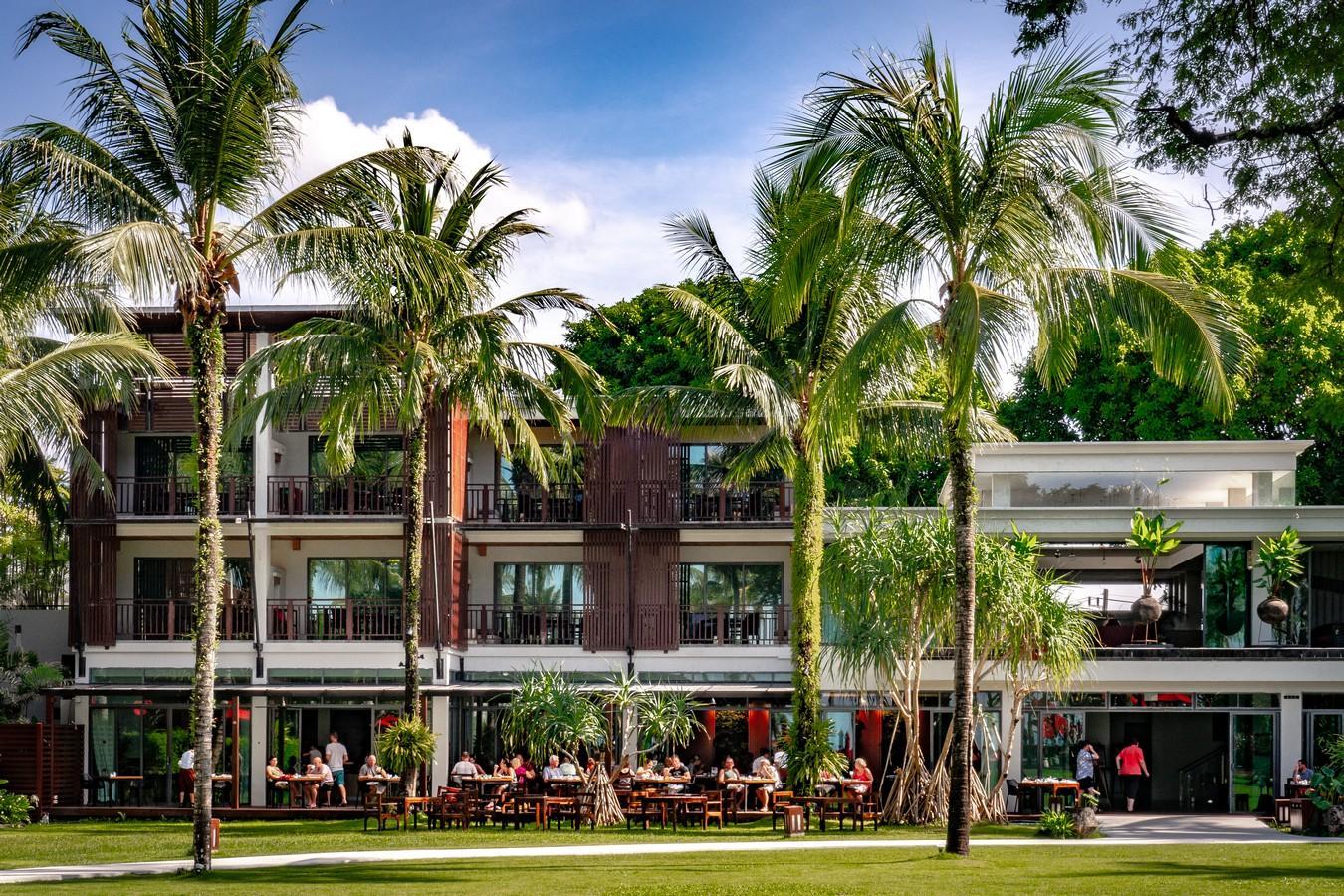 Ngoại cảnh khách sạn