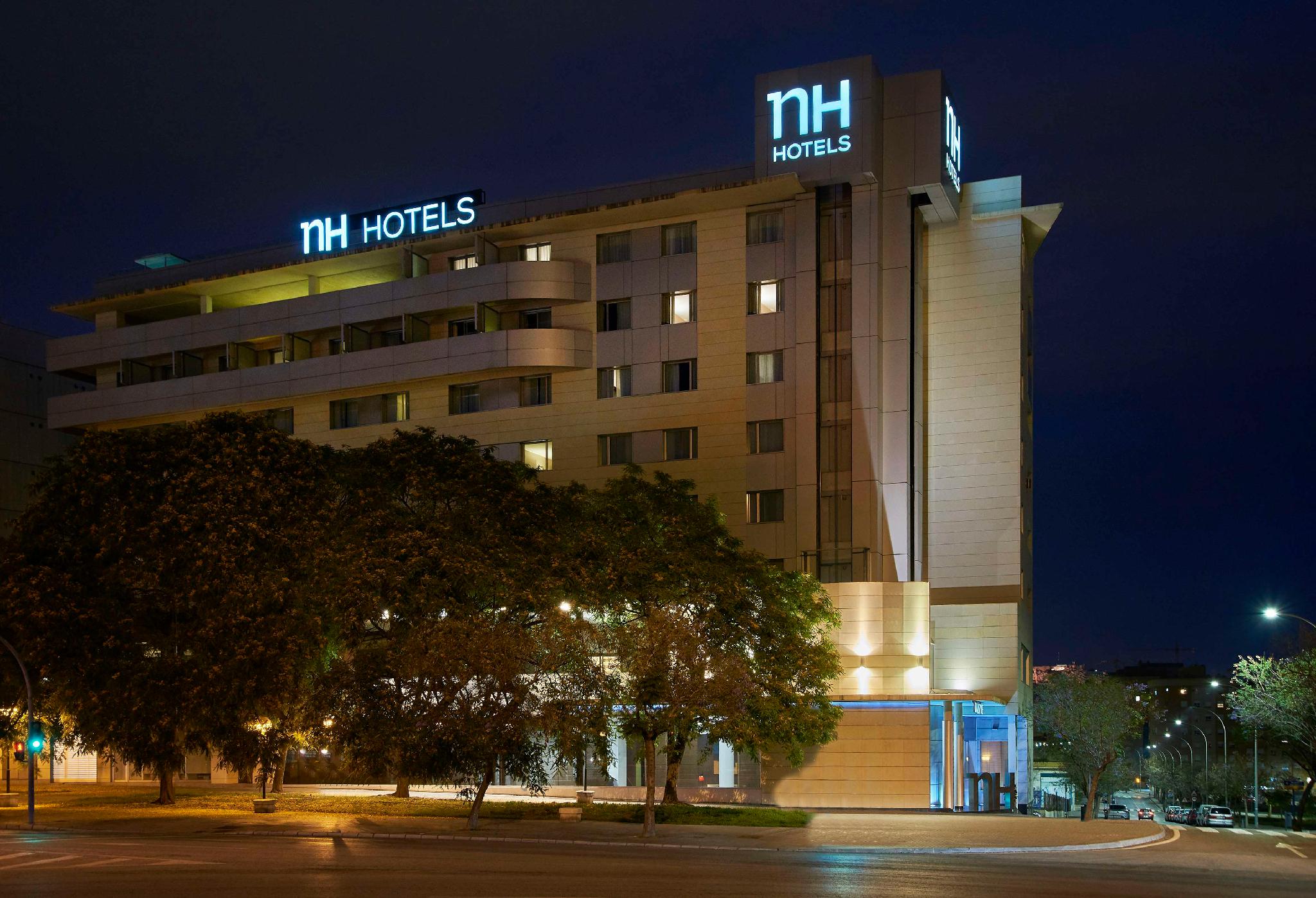 Ngoại cảnh khách sạn