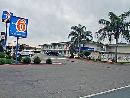 Ngoại cảnh khách sạn