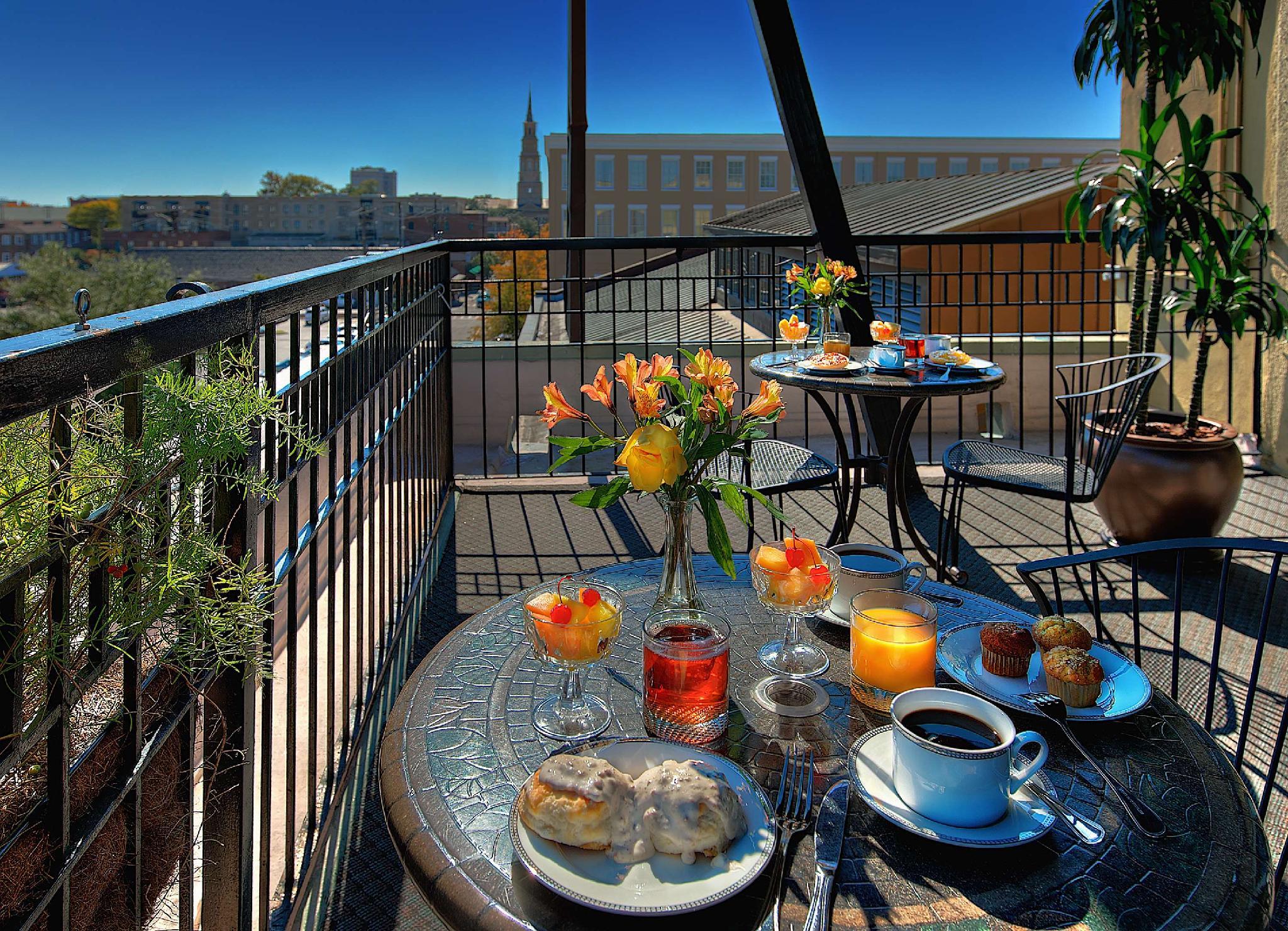 Ngoại cảnh khách sạn