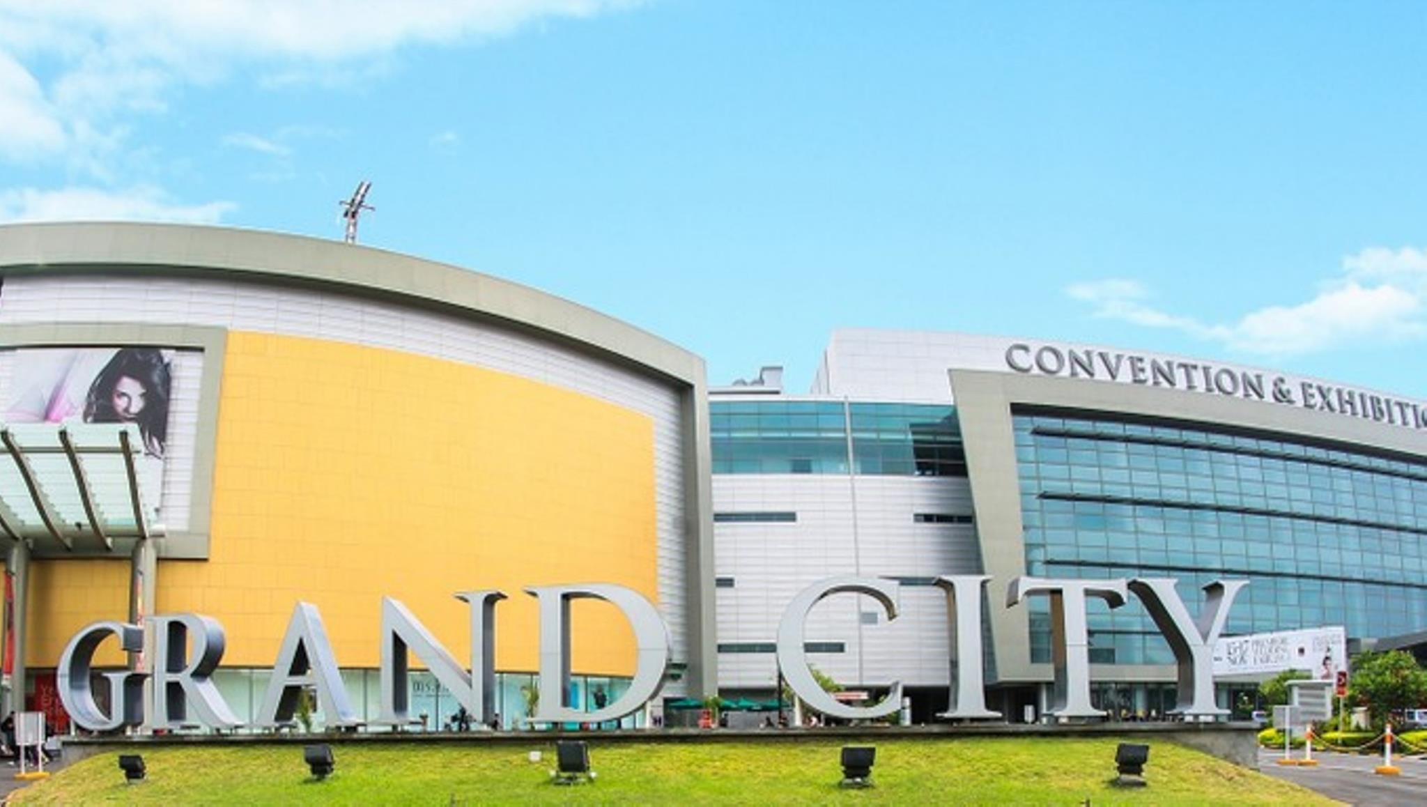 Nơi tham quan gần đây