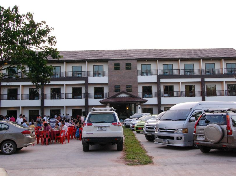 Ngoại cảnh khách sạn