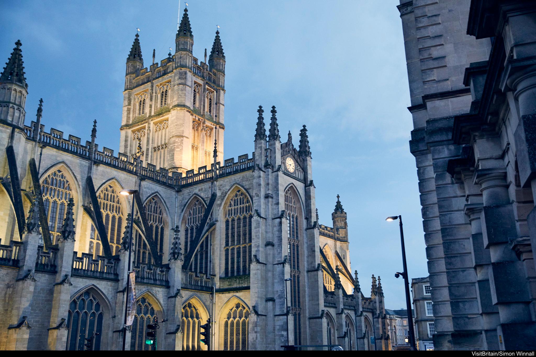 Nơi tham quan gần đây