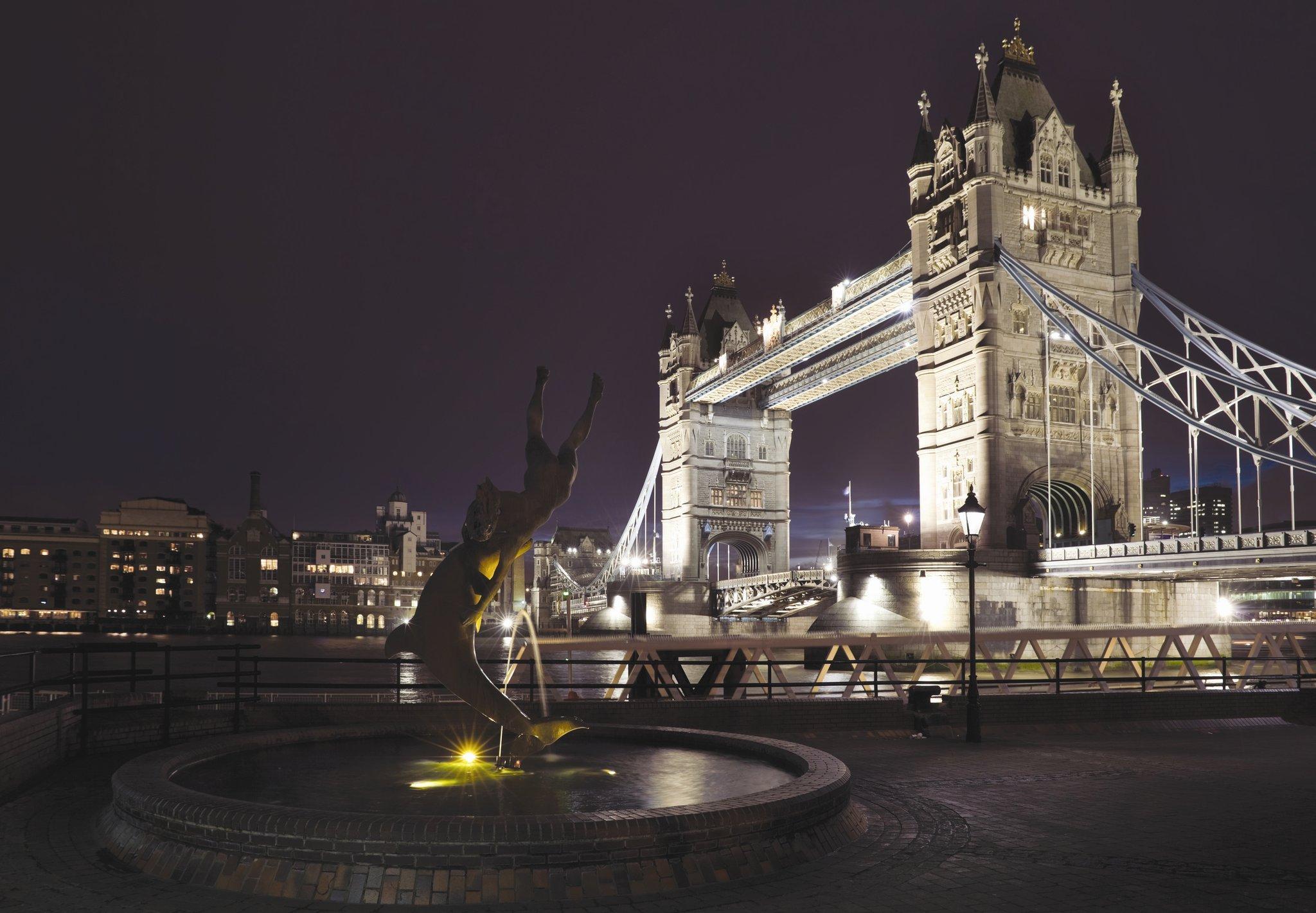 Nơi tham quan gần đây