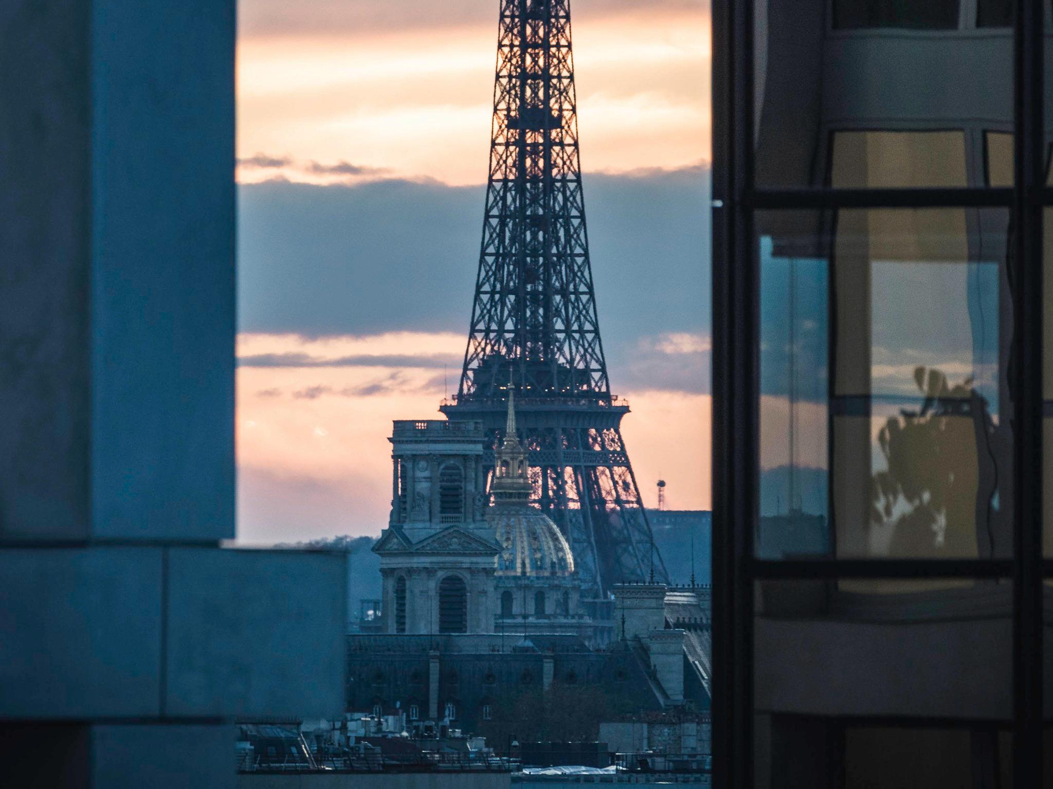 Nơi tham quan gần đây