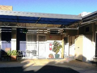 Ngoại cảnh khách sạn