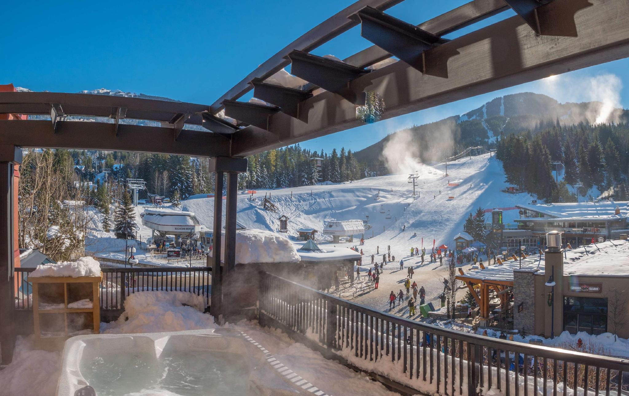 Ngoại cảnh khách sạn