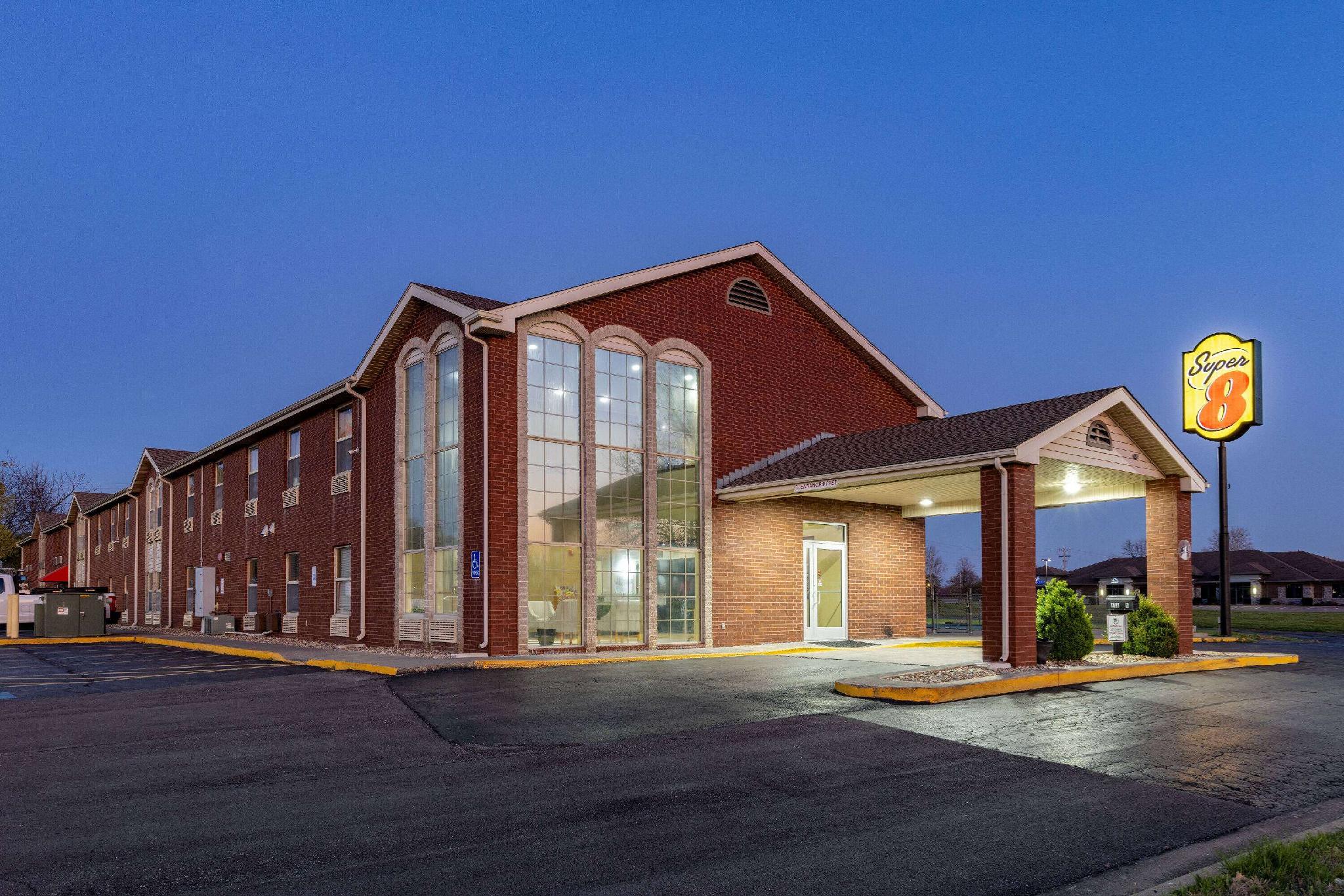 Ngoại cảnh khách sạn