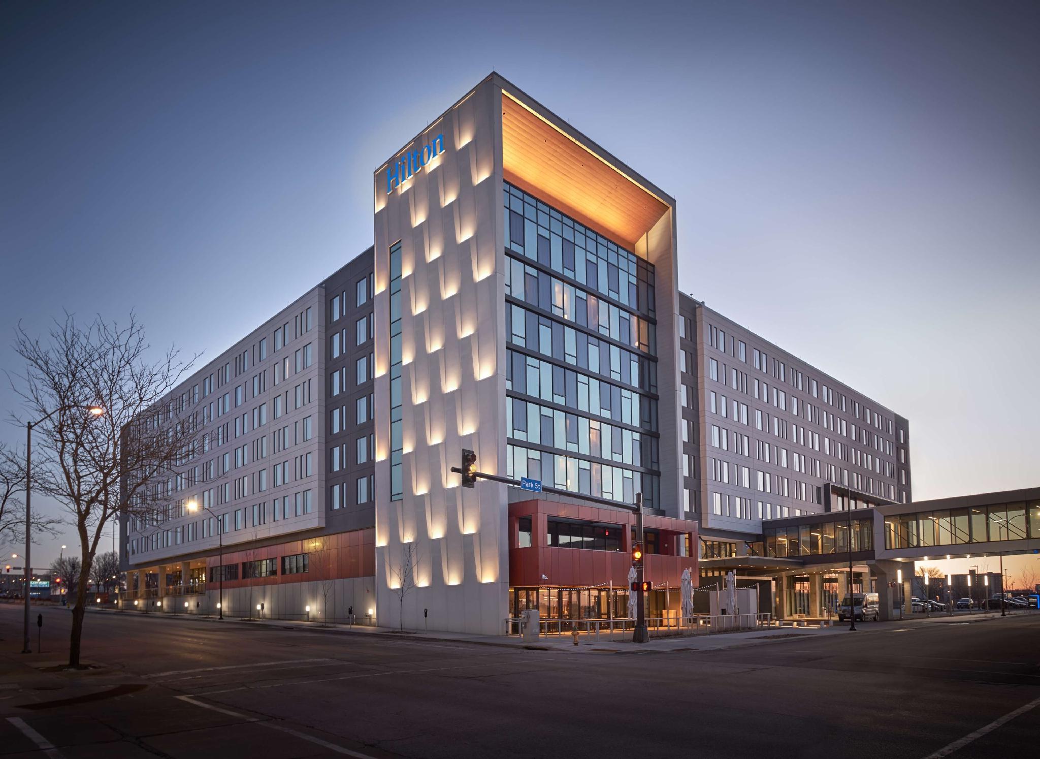 Ngoại cảnh khách sạn