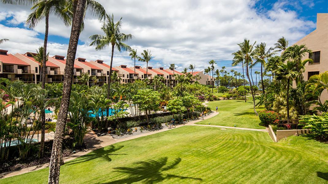 Ngoại cảnh khách sạn