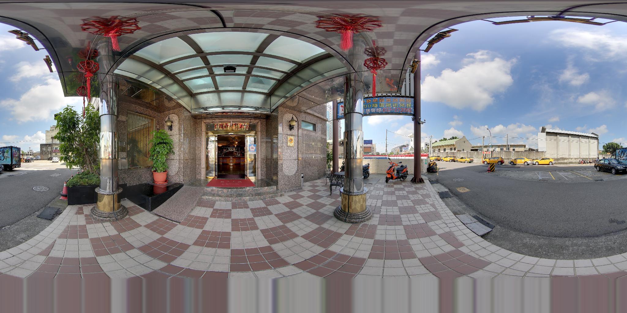 Ngoại cảnh khách sạn