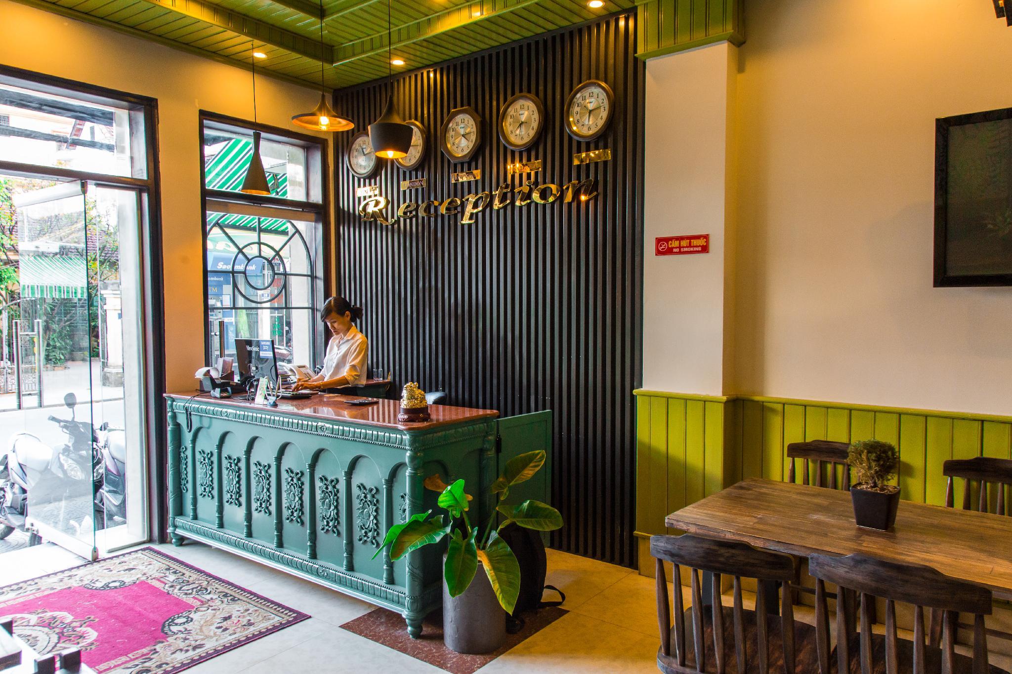 Ngoại cảnh khách sạn