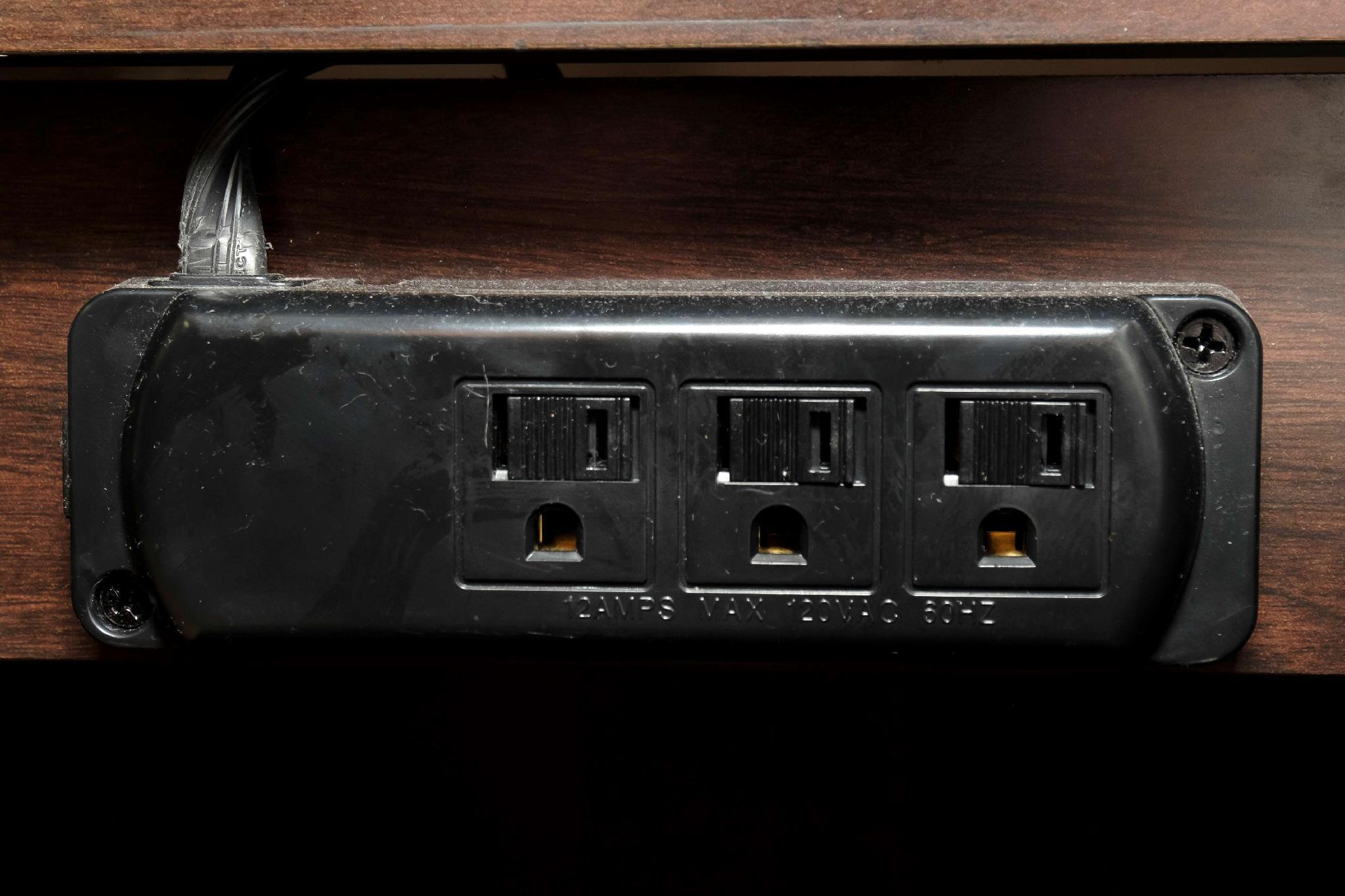 Tiện nghi (Phòng khách)