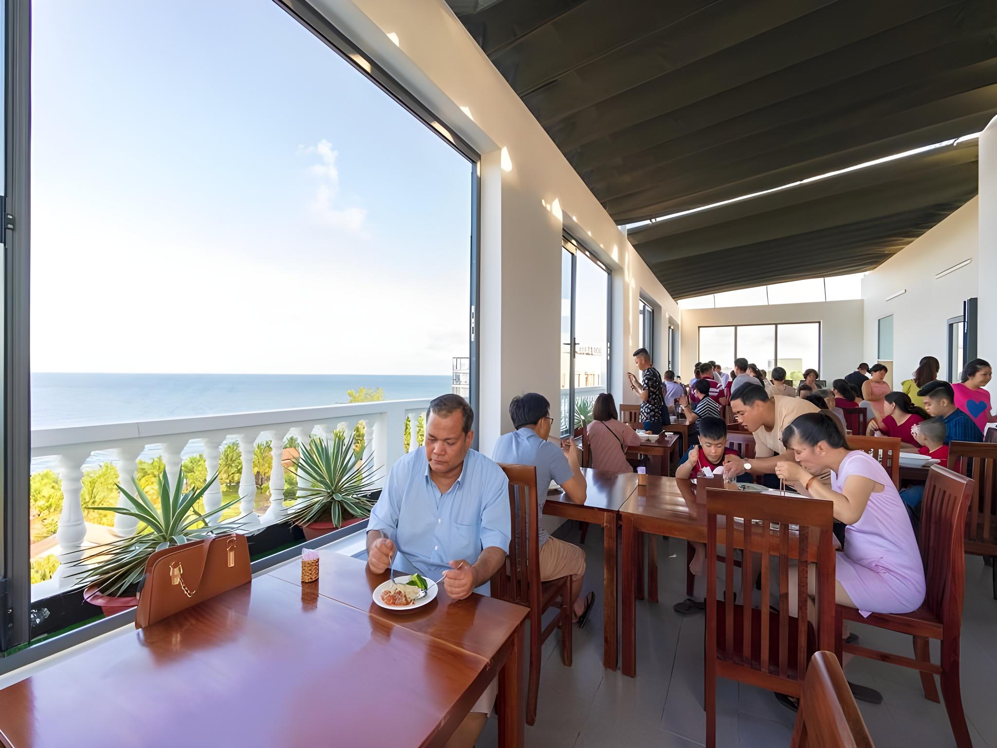Đồ ăn và thức uống
