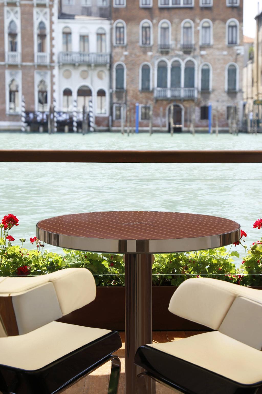 Khu vực công cộng