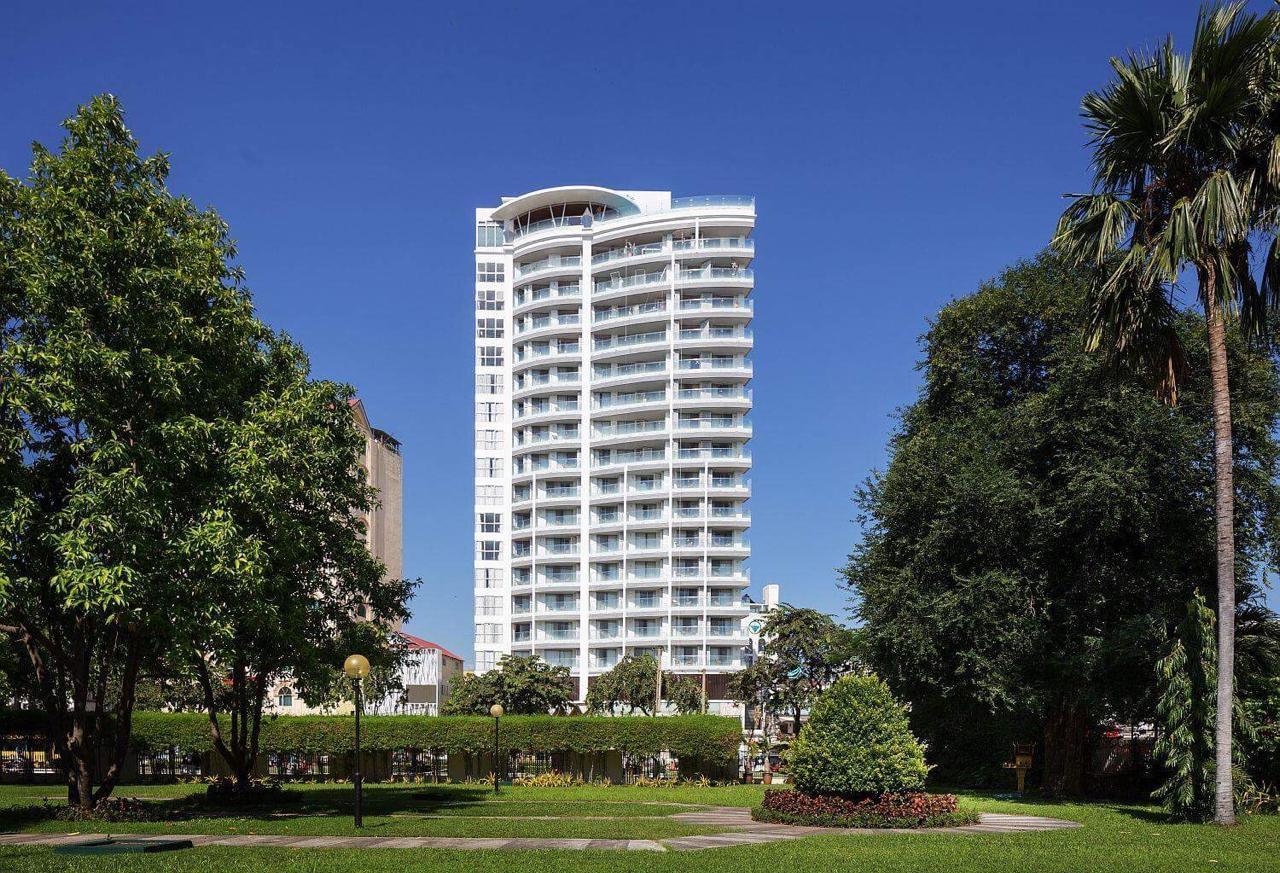 Ngoại cảnh khách sạn