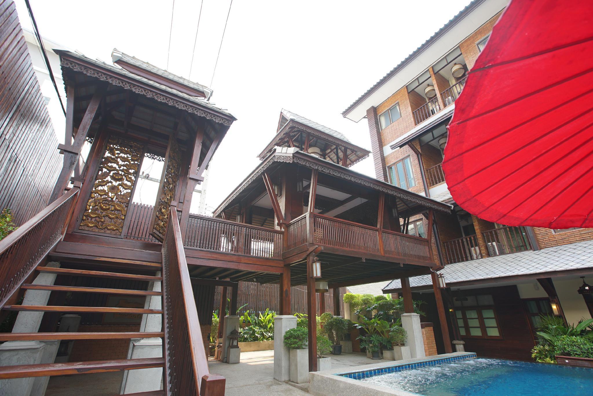 Ngoại cảnh khách sạn