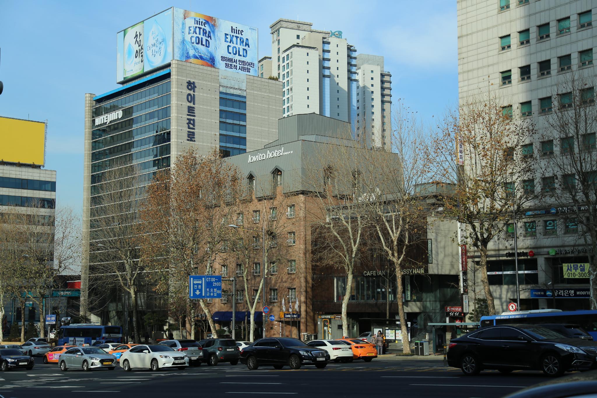 Ngoại cảnh khách sạn