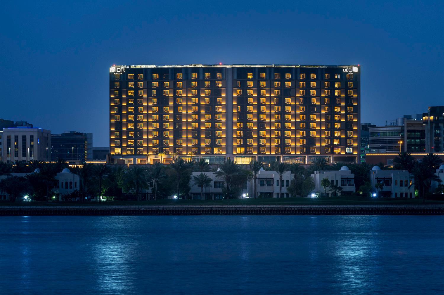 Ngoại cảnh khách sạn