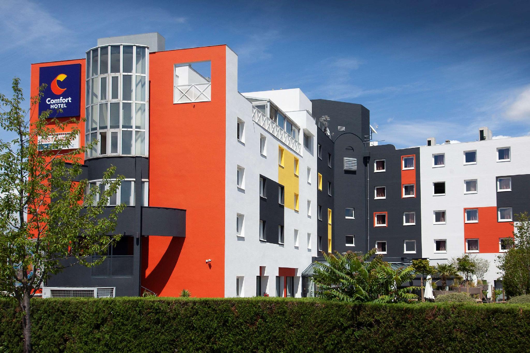 Ngoại cảnh khách sạn