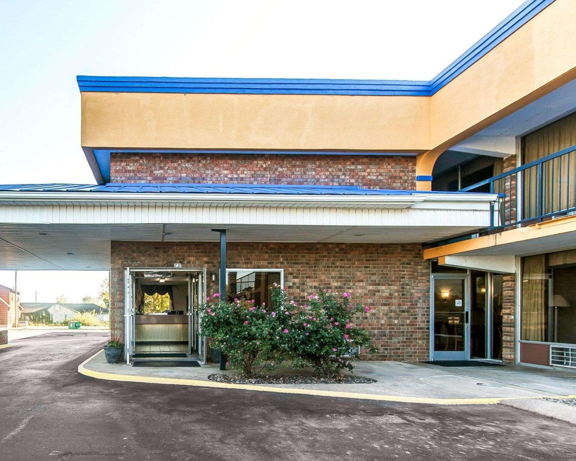 Ngoại cảnh khách sạn