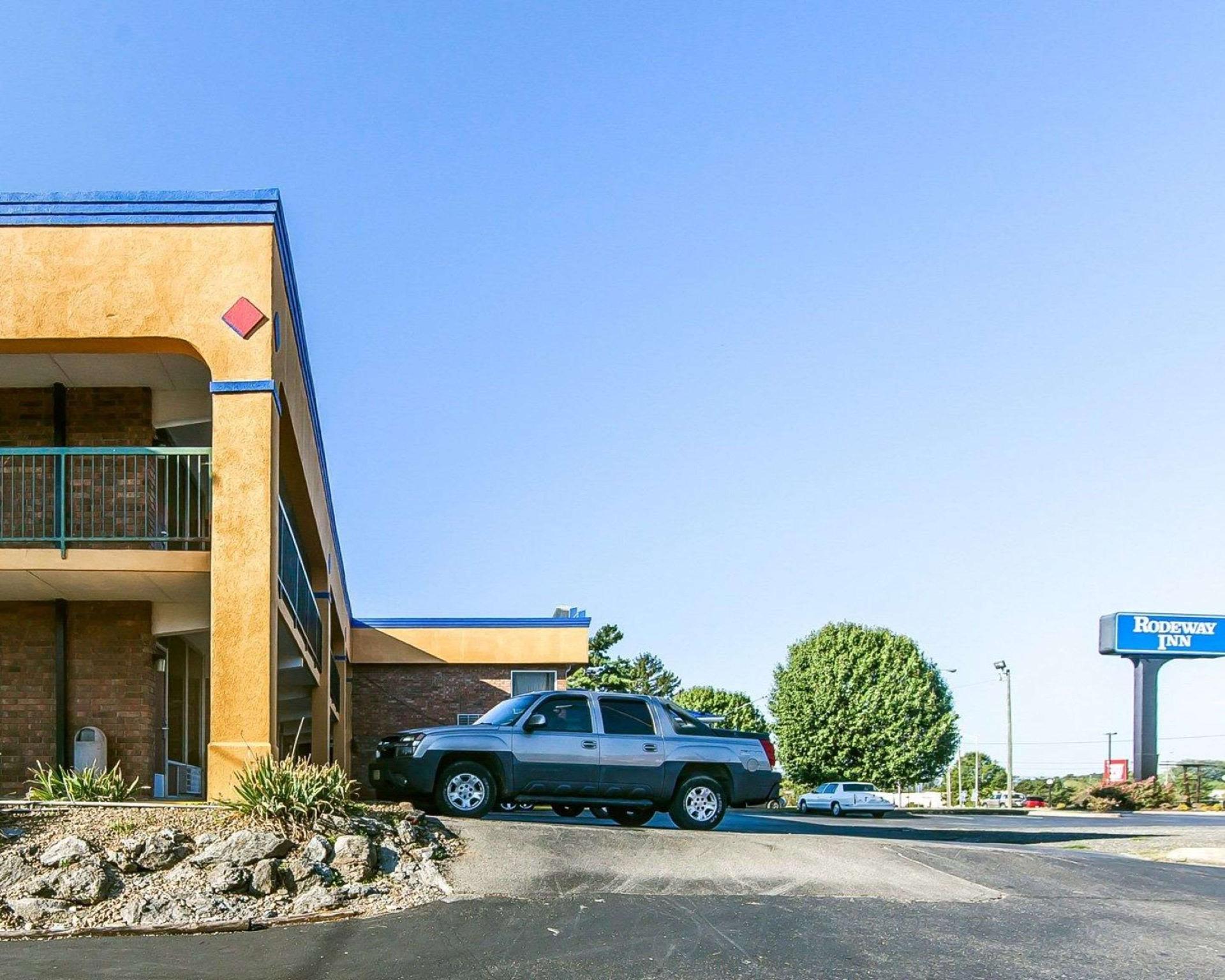 Ngoại cảnh khách sạn