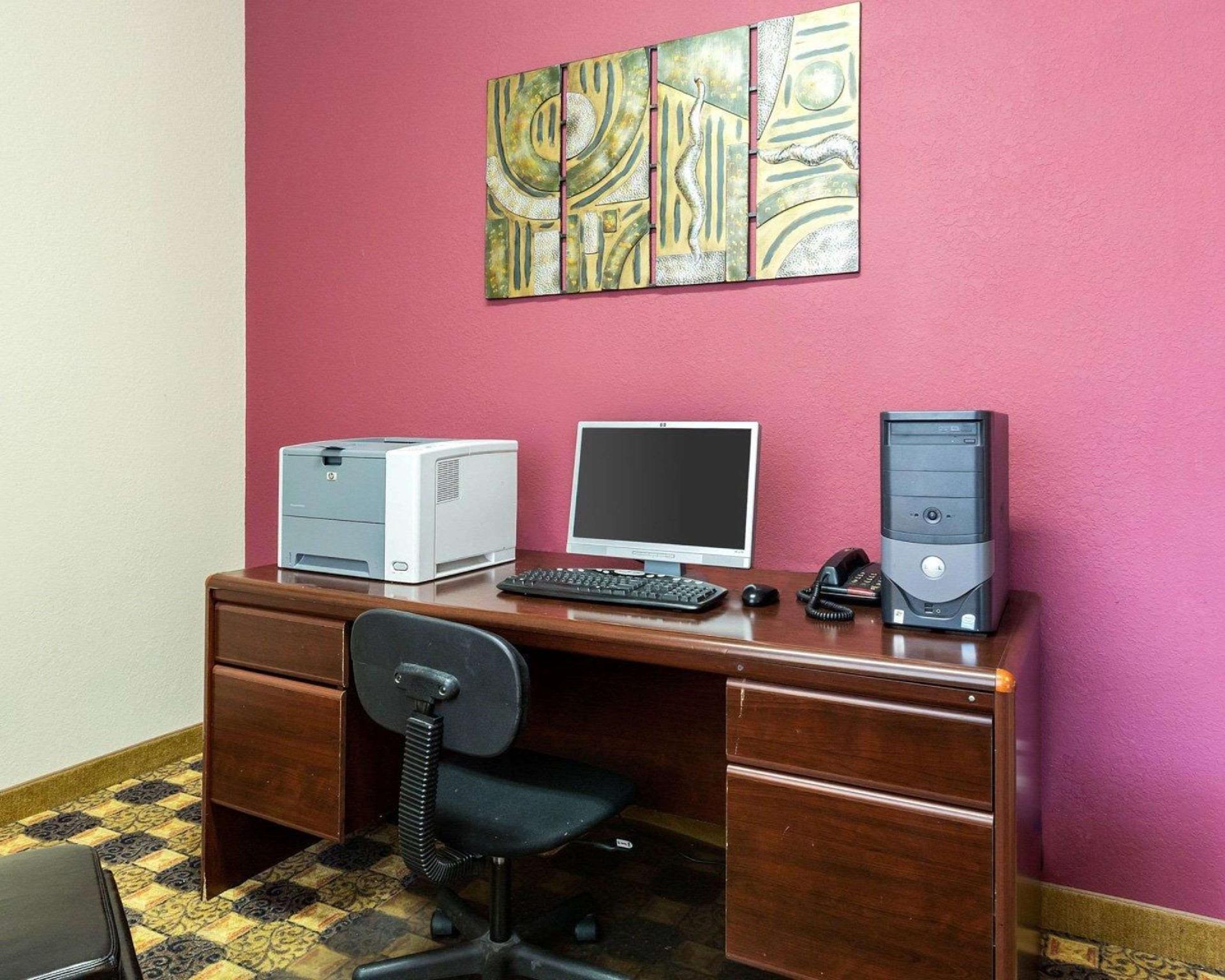 Trung tâm hội nghị