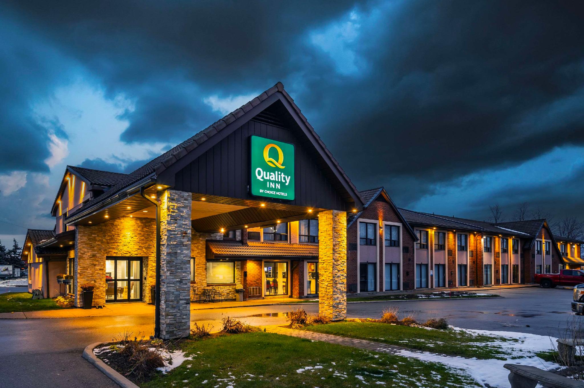 Ngoại cảnh khách sạn