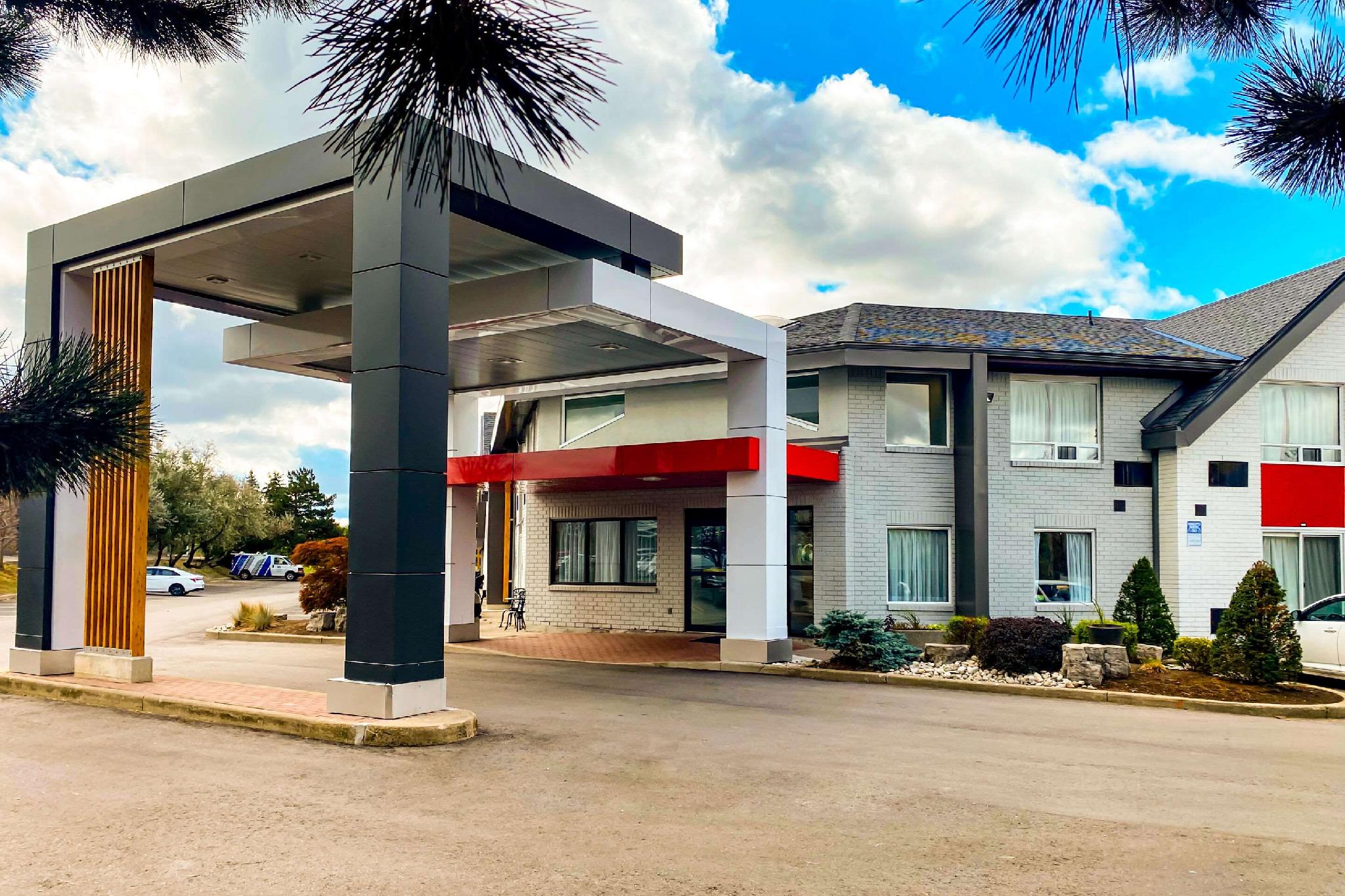 Ngoại cảnh khách sạn