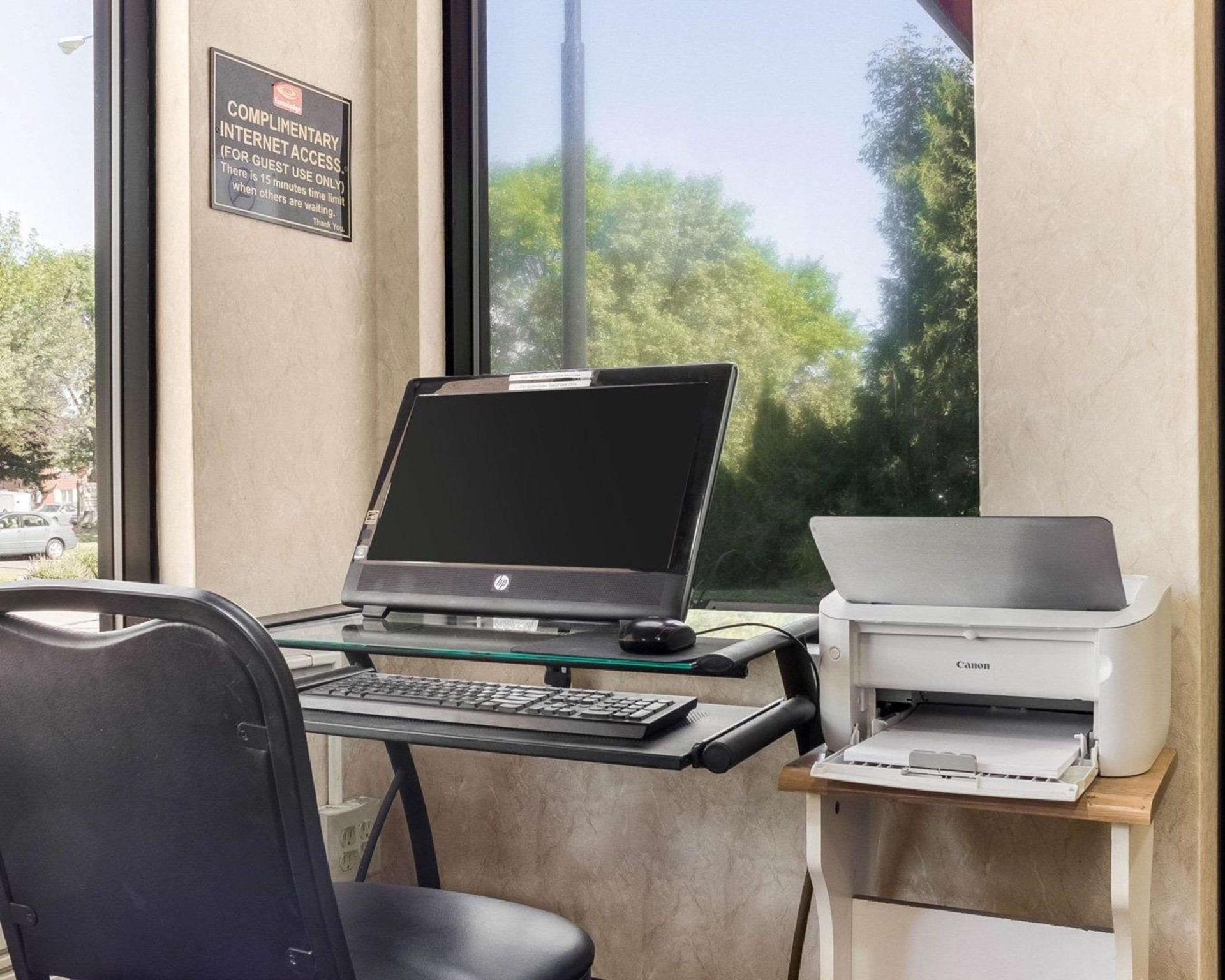 Trung tâm hội nghị