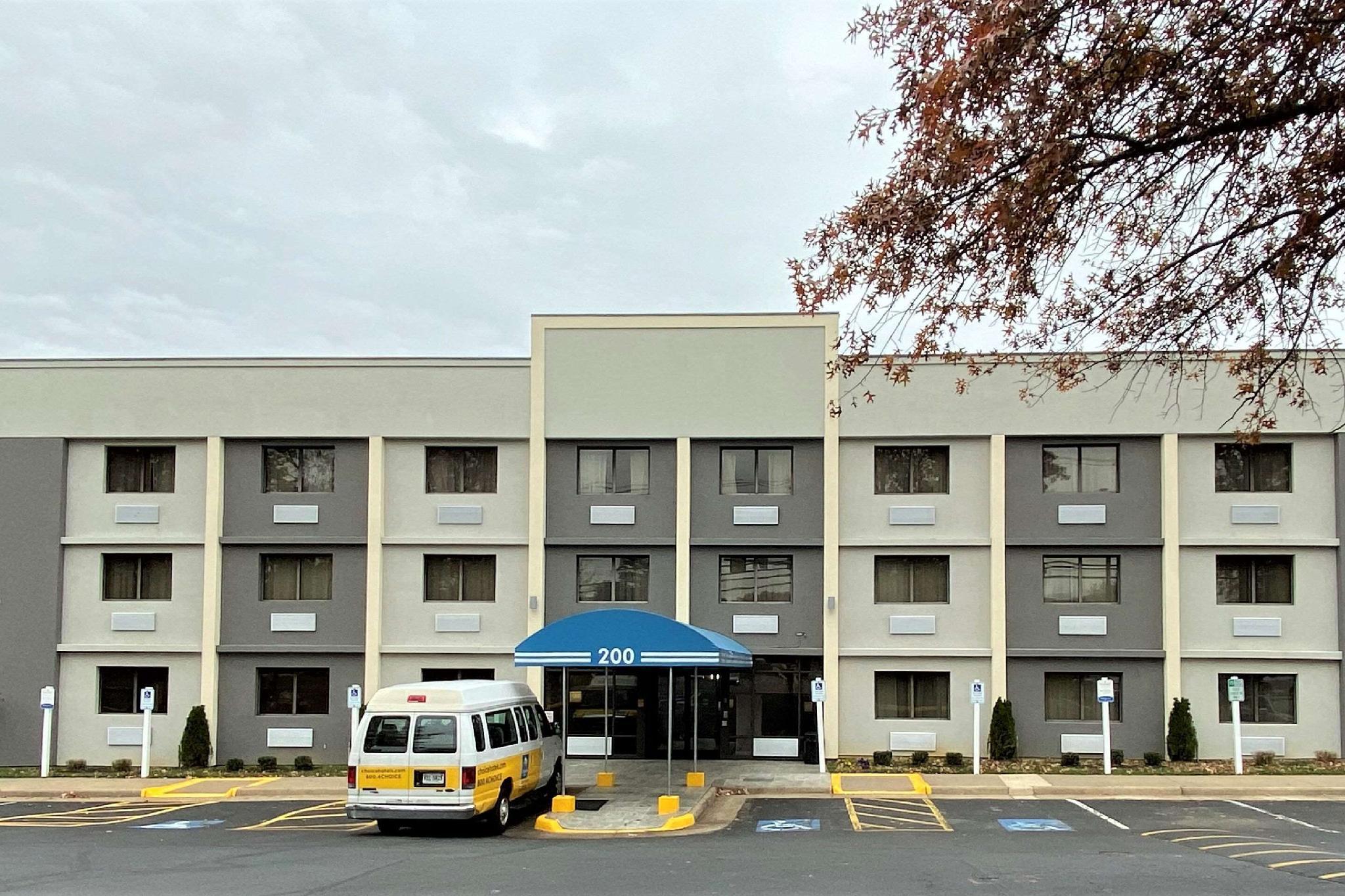 Ngoại cảnh khách sạn