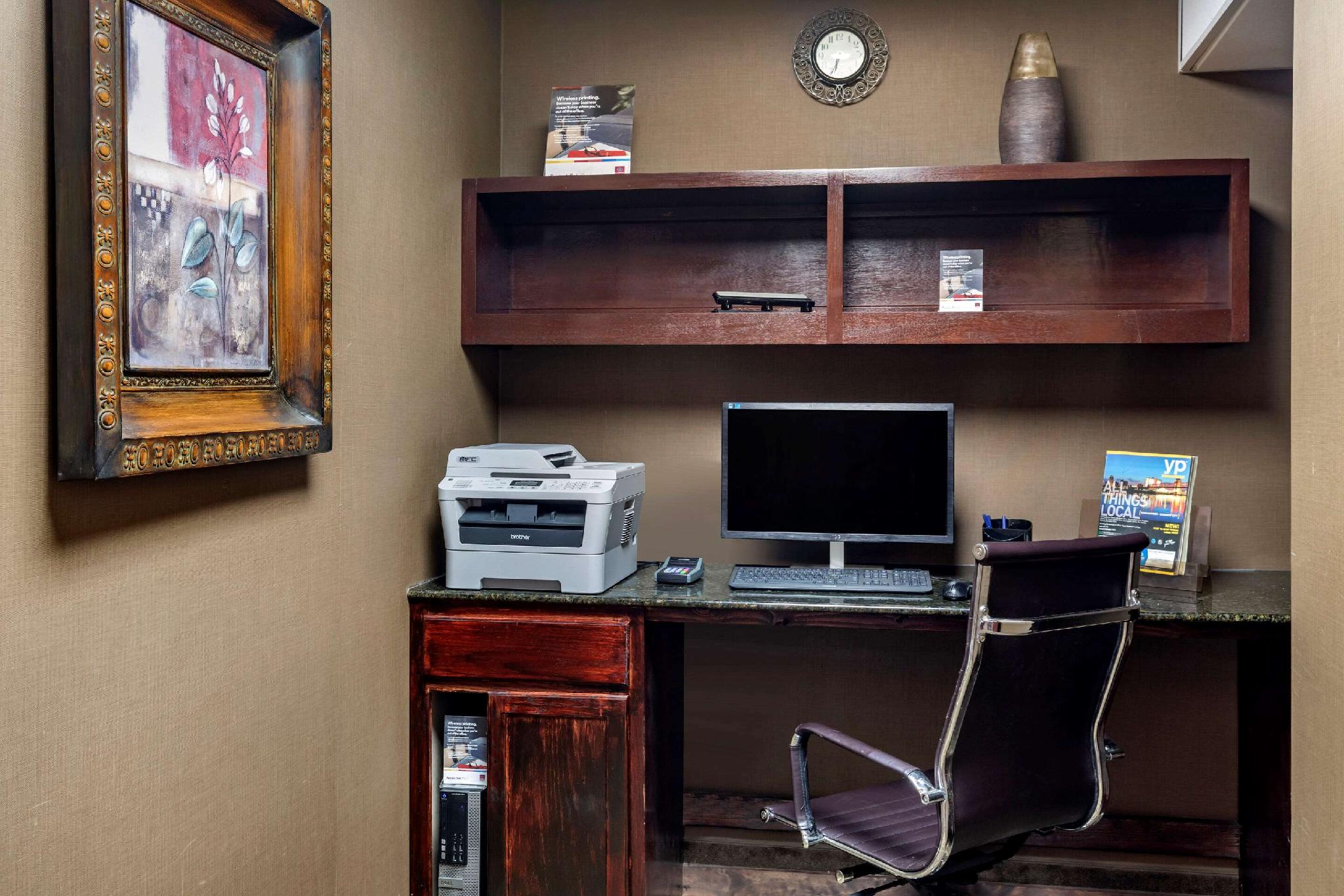 Trung tâm hội nghị