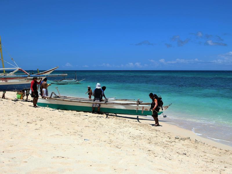 Nơi tham quan gần đây
